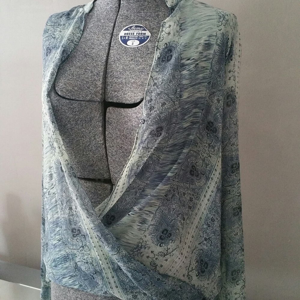 BCBGeneration Blouse *NWT* Size Medium